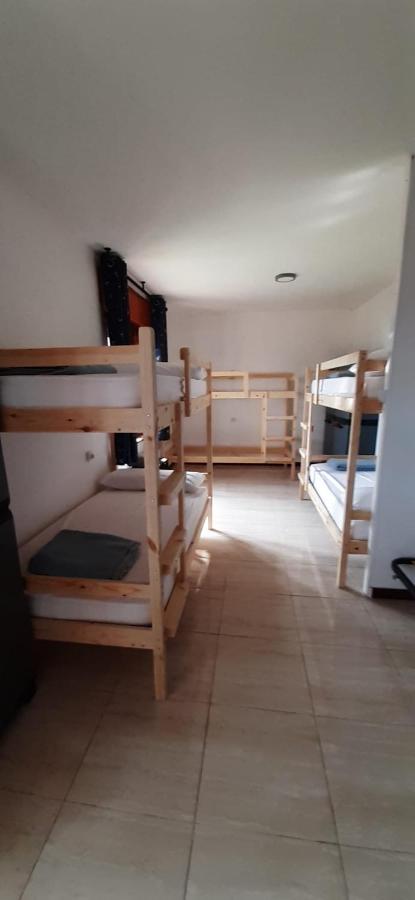 Albergue La Costana Οβιέδο Εξωτερικό φωτογραφία