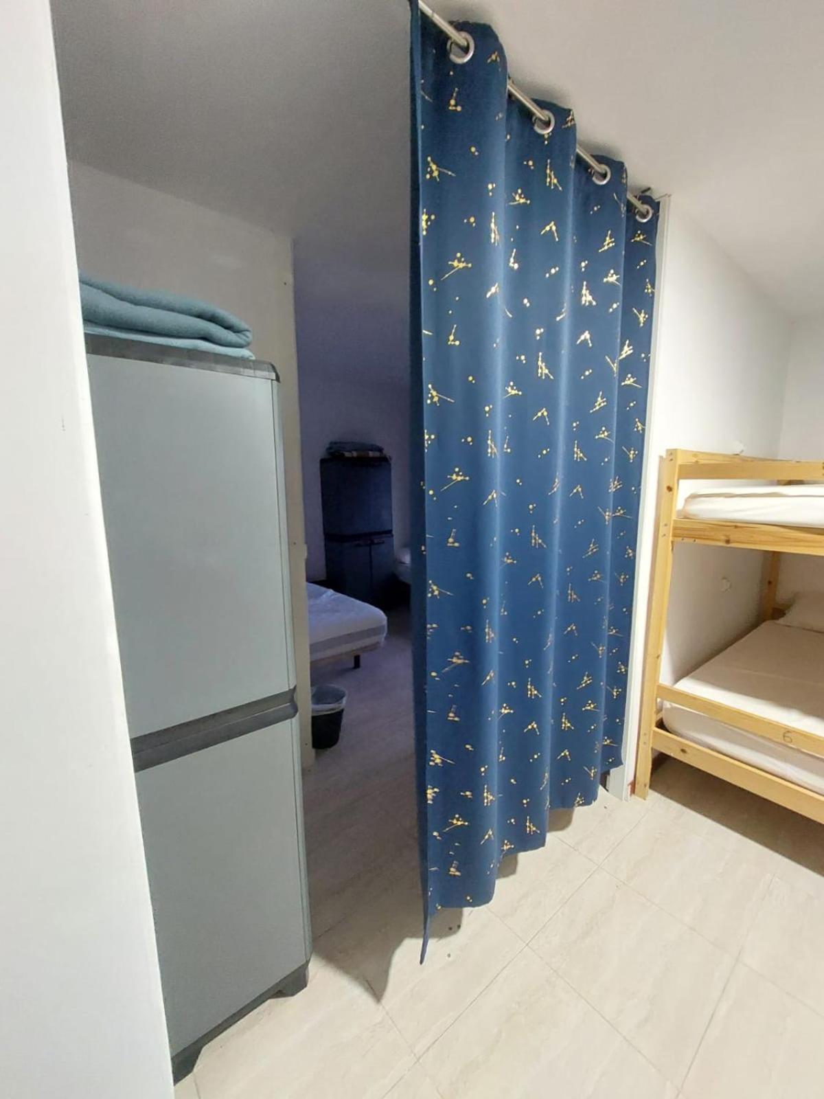 Albergue La Costana Οβιέδο Εξωτερικό φωτογραφία