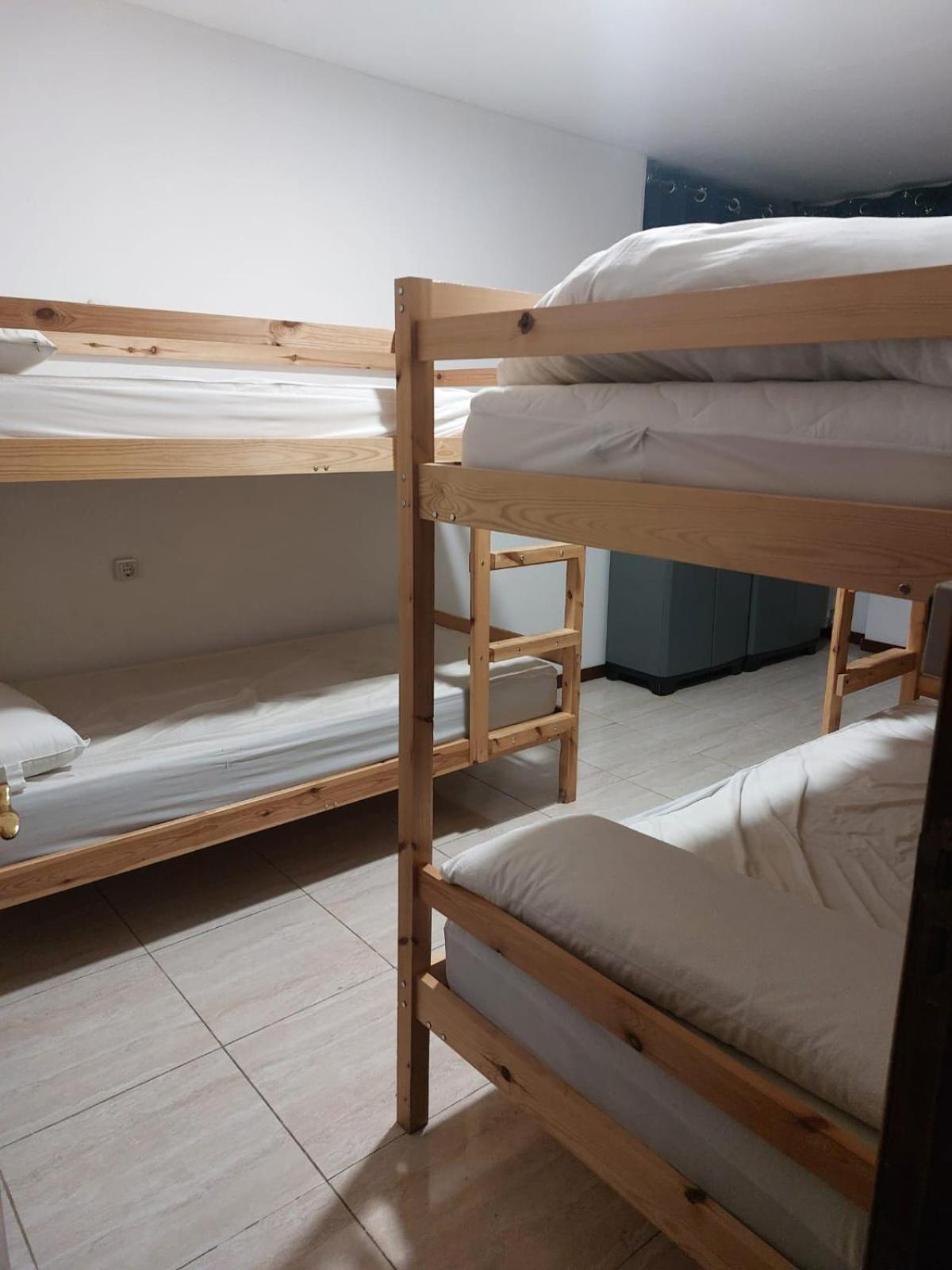 Albergue La Costana Οβιέδο Εξωτερικό φωτογραφία