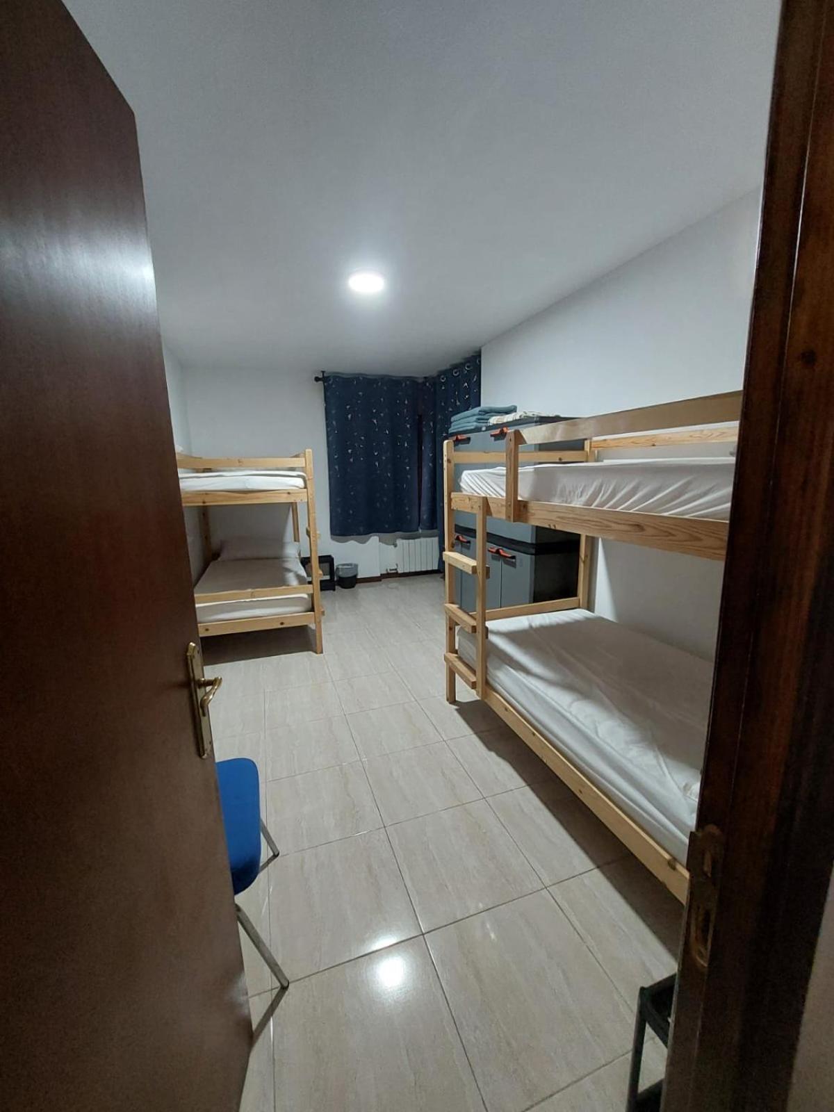 Albergue La Costana Οβιέδο Εξωτερικό φωτογραφία